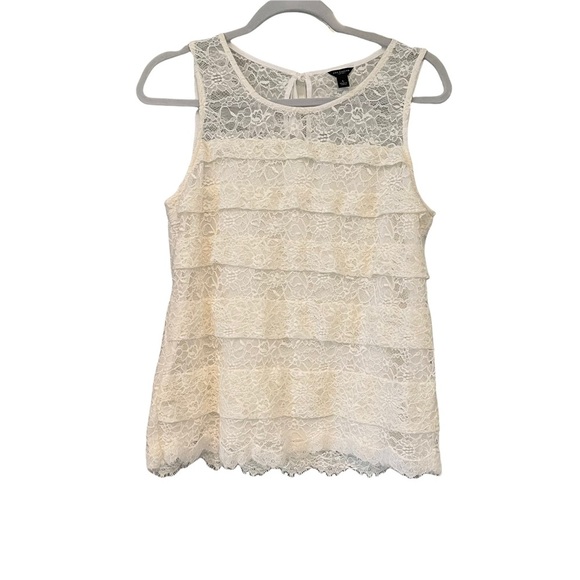Ann Taylor Tops - Ann Taylor Off White Tiered Lace Sleeveless Top